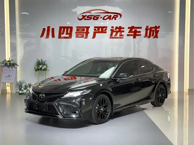 TOYOTA CAMRY