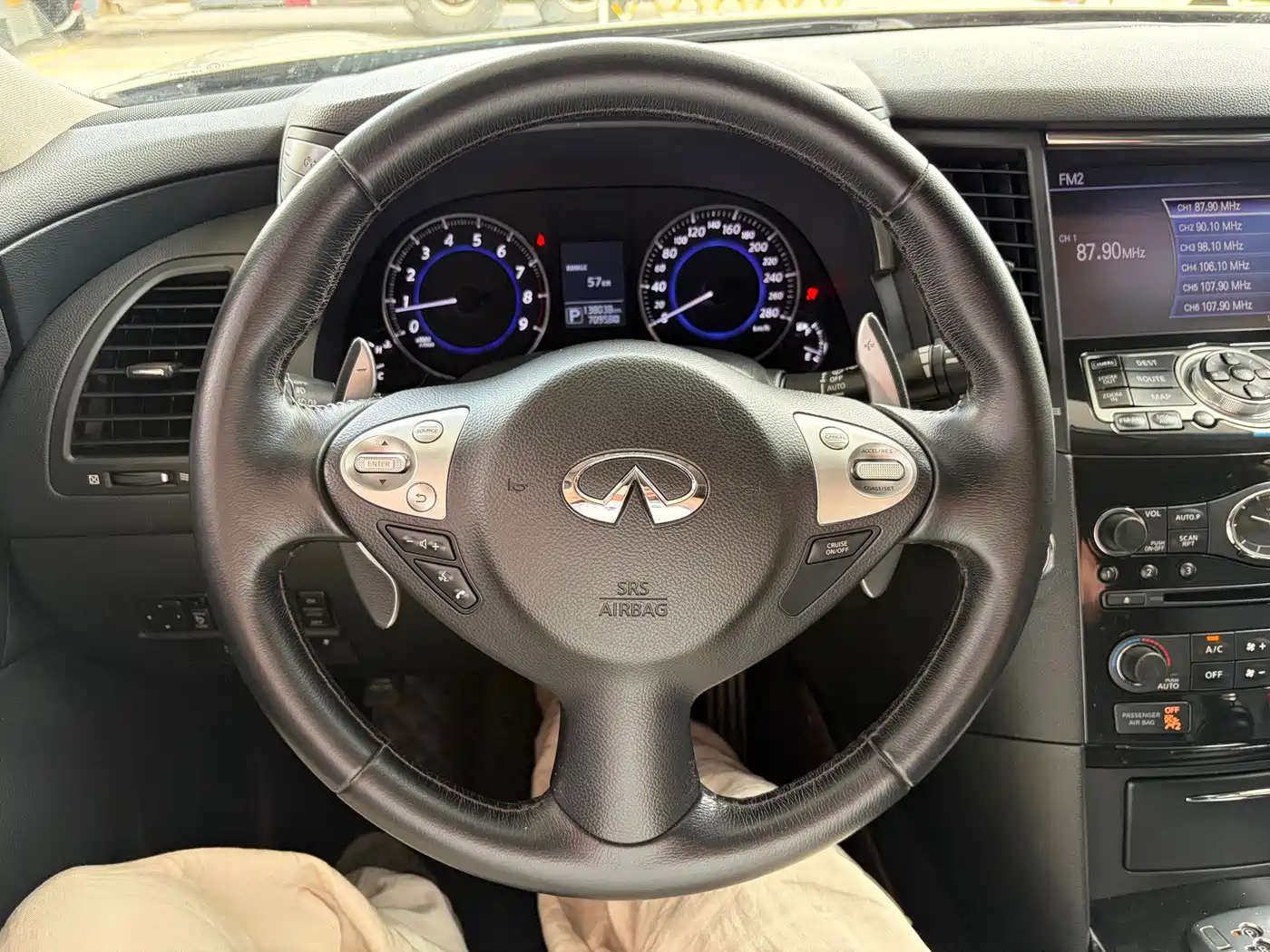 Infiniti QX70 2015 2013 3.7L Standard Edition