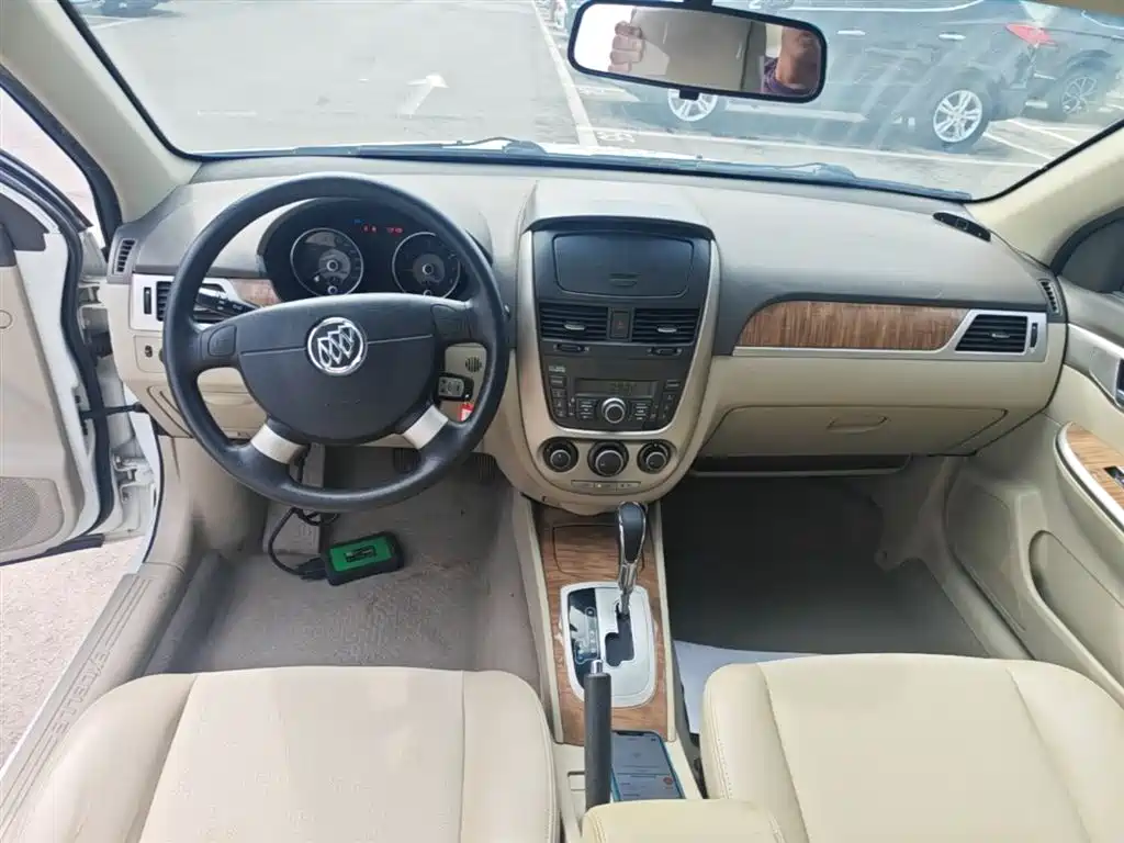 Buick Excelle 2015 1.5L Automatic Classic фото 10