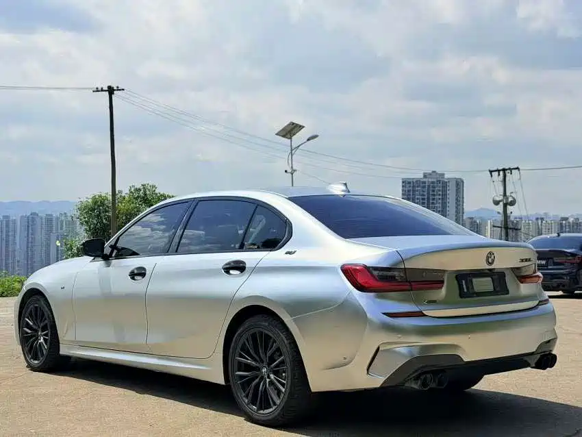 BMW 3 Series 2020 330i M Sport Blackout Package фото 7