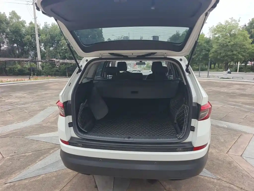 Škoda Kodiaq 2019 Facelift TSI330 5-seat 2WD Standard China VI фото 19