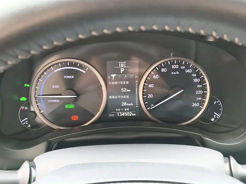 Lexus NX 2015 300h FWD Luxury фото 8