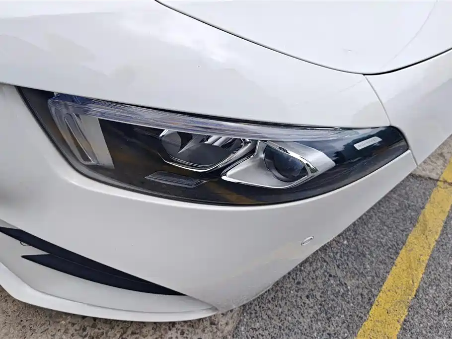 Mercedes-Benz A-Class 2021 A 200 L Sport Sedan Dynamic Type фото 5