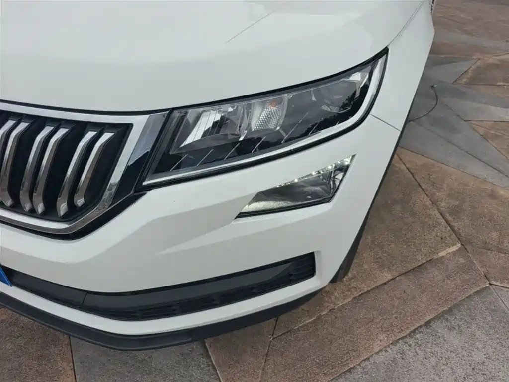 Škoda Kodiaq 2019 Facelift TSI330 5-seat 2WD Standard China VI фото 24
