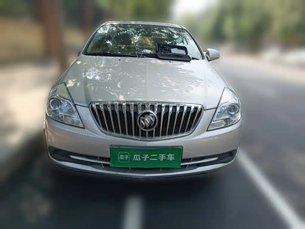 Фото 2 - Buick Excelle