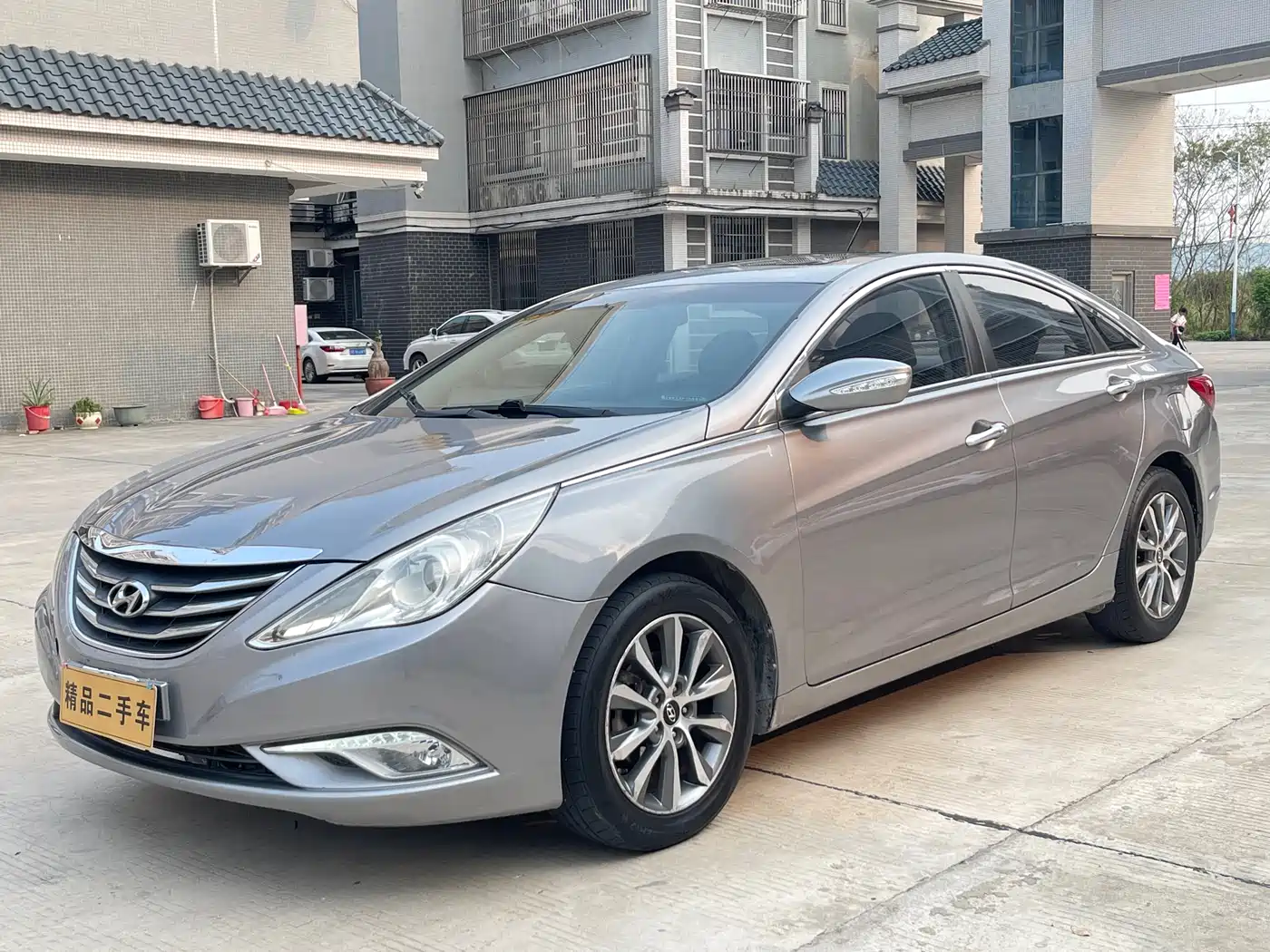 Hyundai Sonata 2013 2.0L Automatic Luxury Edition
