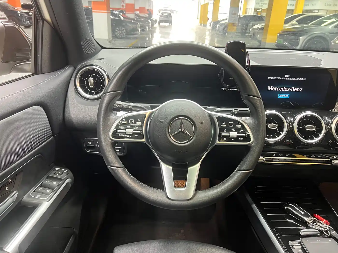 Mercedes-Benz GLB 2022 Facelift II GLB 200 Dynamic фото 13