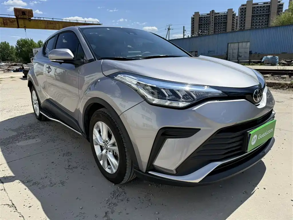 Toyota IZOA 2021 2.0L Yixiang Edition фото 5