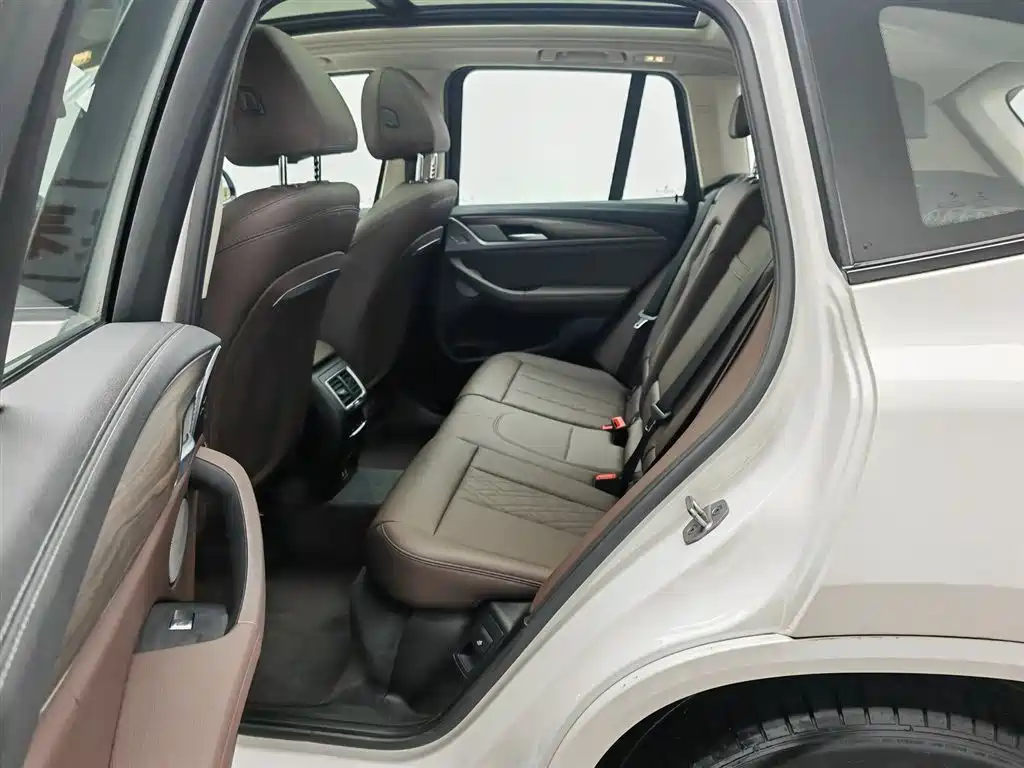 BMW X3 2022 xDrive30i Leading M Night Package фото 15