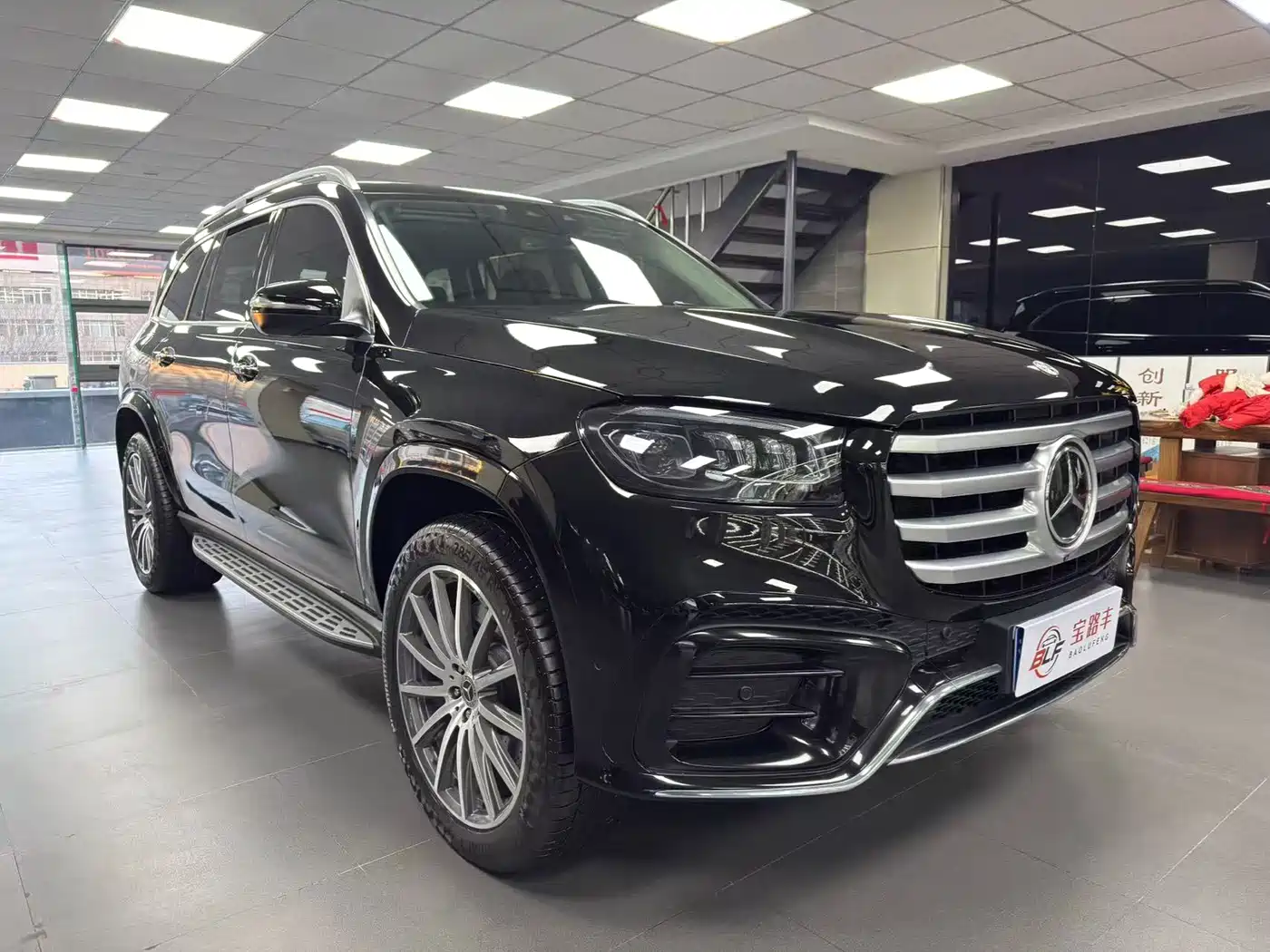 MERCEDES-BENZ GLS