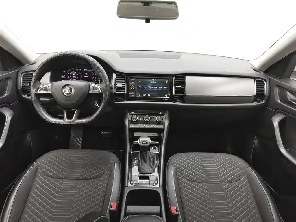Škoda Kodiaq 2019 Facelift TSI330 5-seat 2WD Comfort China VI фото 5
