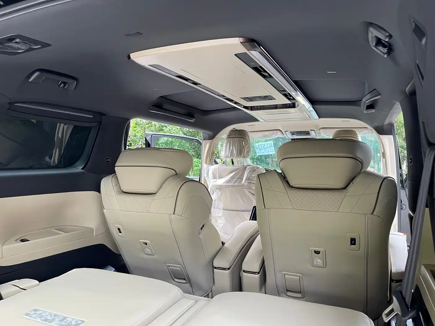 Toyota Alphard 2024 Hybrid 2.5L Ultimate Enjoyment Edition фото 14