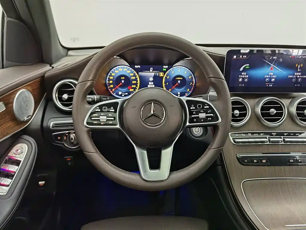 Mercedes-Benz GLC 2021 GLC 300 L 4MATIC Sporty фото 11