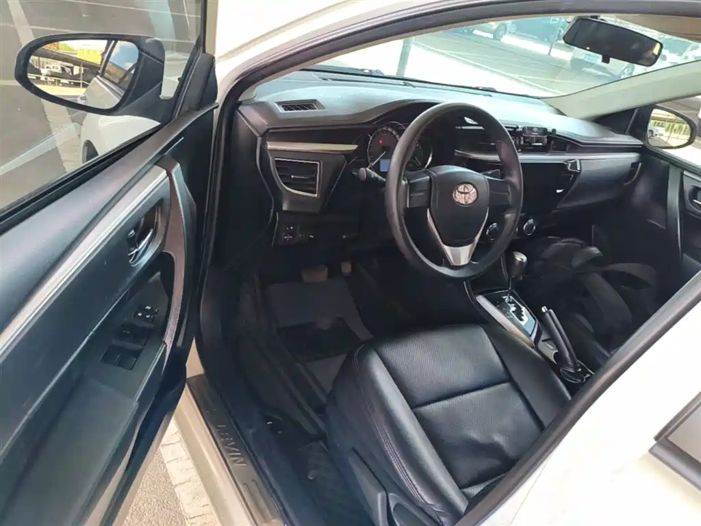 Toyota Levin 2014 1.6G CVT Elite Edition фото 16
