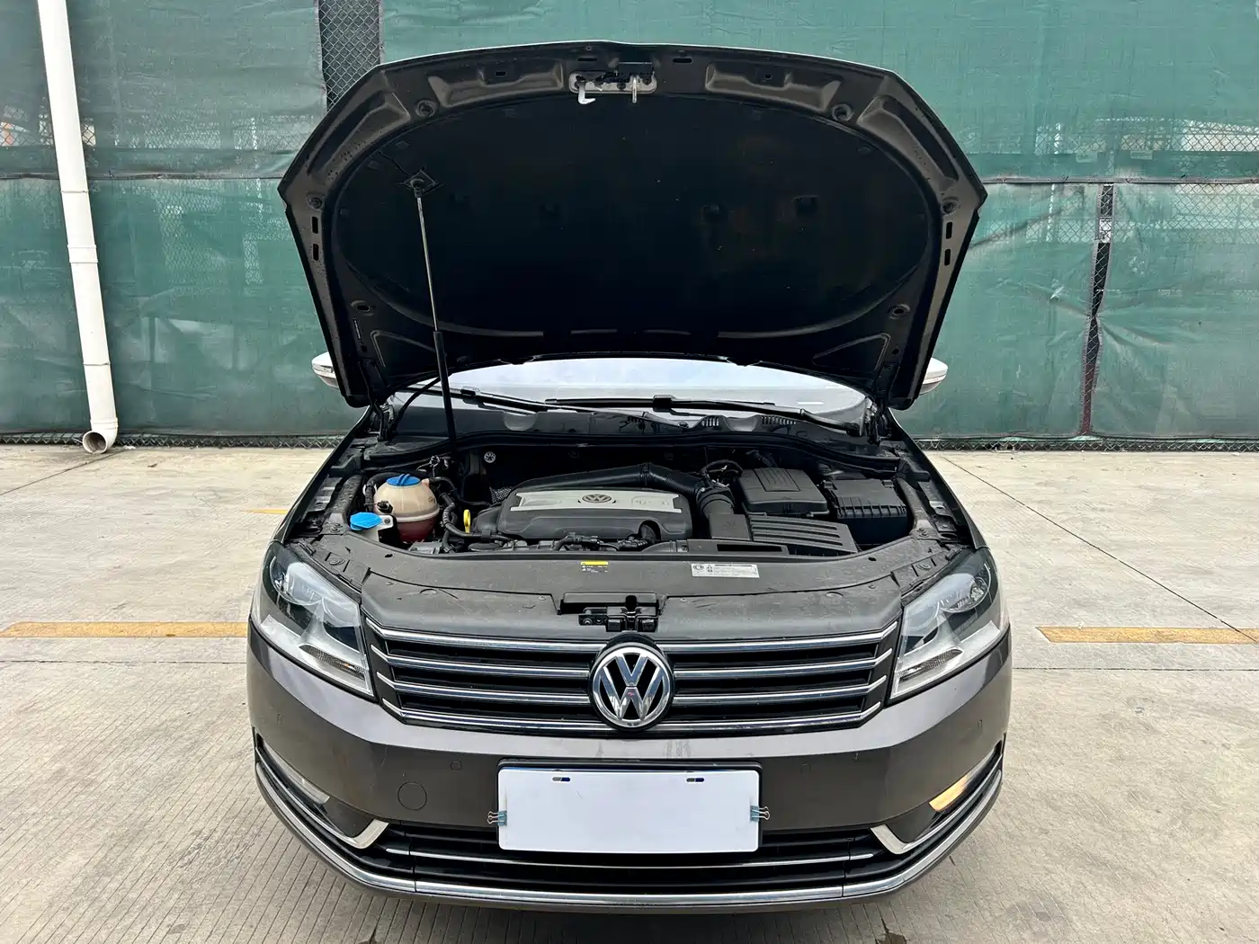 Volkswagen Magotan (Import) 2012 Wagon 2.0TSI Comfort фото 12