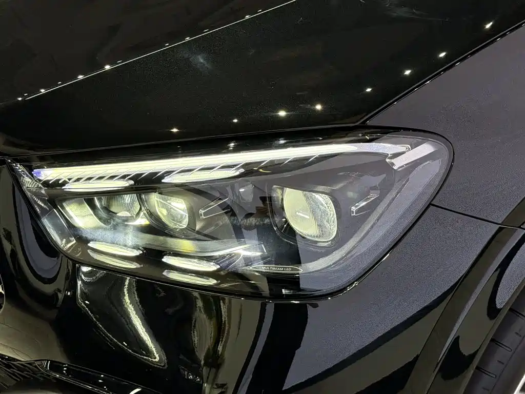Mercedes-Benz GLE 2025 GLE 450 4MATIC Luxury фото 6