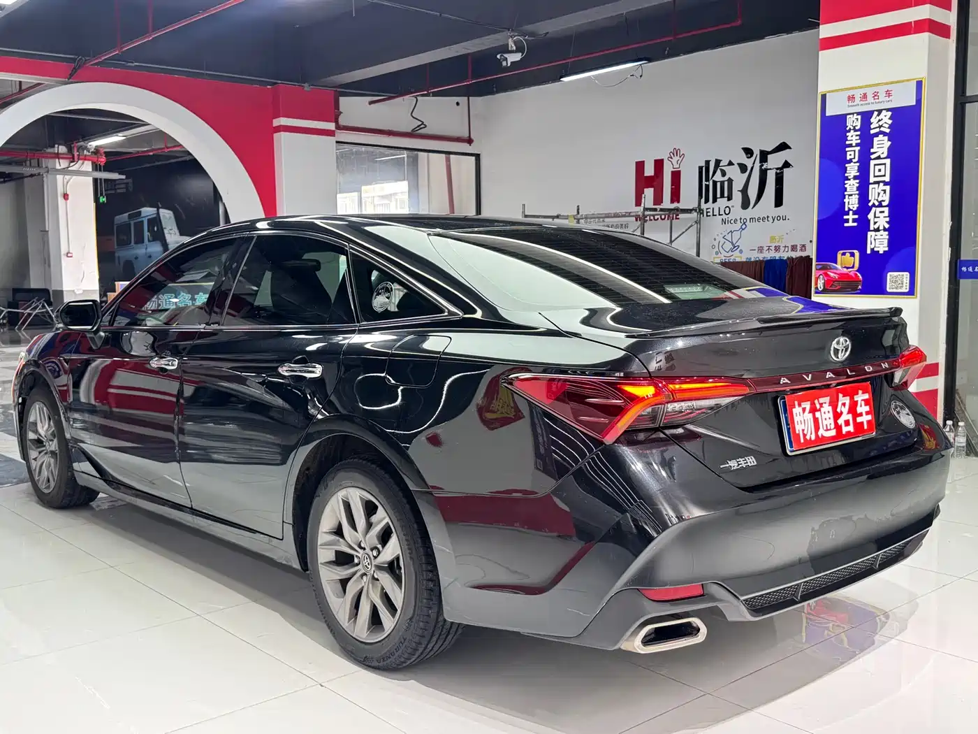 Toyota Avalon 2022 2.5L Luxury Edition фото 8