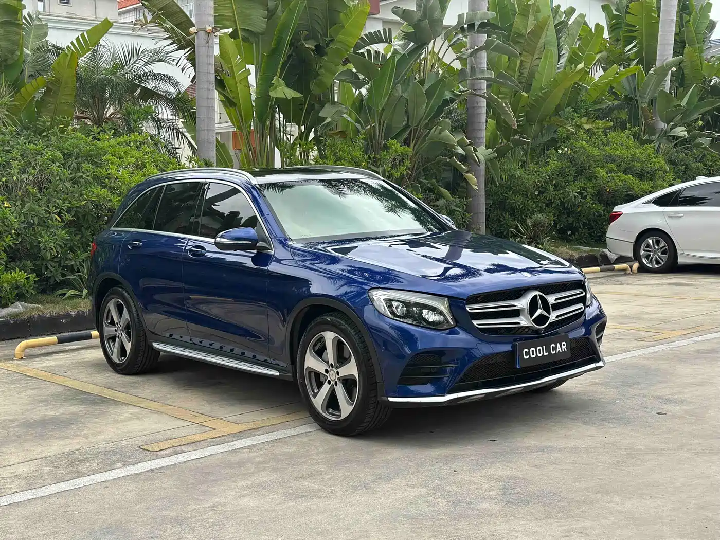 Mercedes-Benz GLC 2016 GLC 300 4MATIC Dynamic фото 3