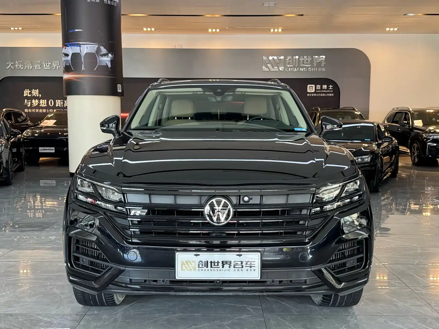 VOLKSWAGEN TOUAREG