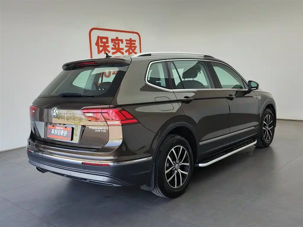 Volkswagen Tiguan L 2017 330TSI Automatic 2WD Comfort Edition фото 2
