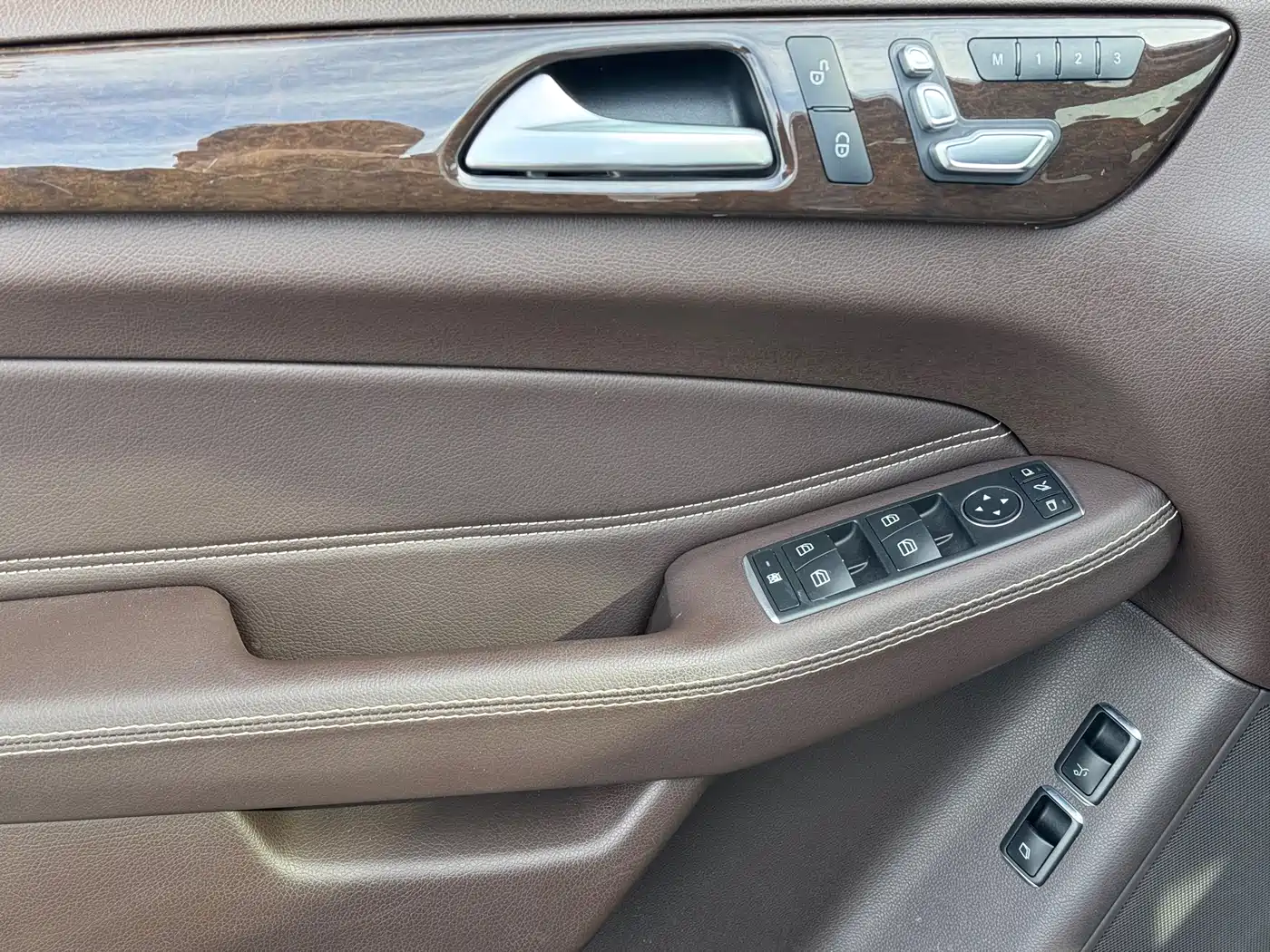 Mercedes-Benz GLS 2017 GLS 400 4MATIC Dynamic фото 15