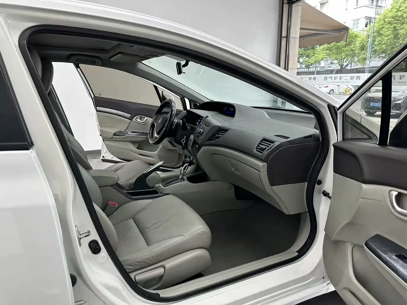 Honda Civic 2012 2012 1.8L Automatic Luxury