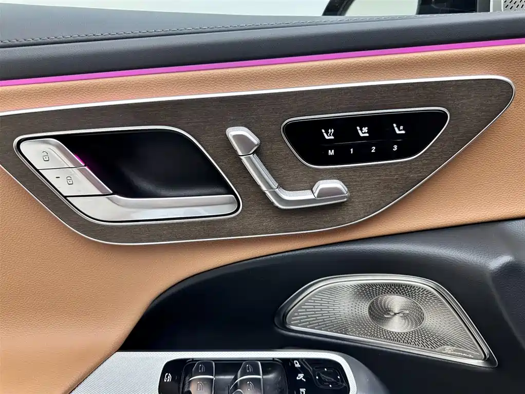Mercedes-Benz E-Class 2025 E 300 L Luxury фото 15