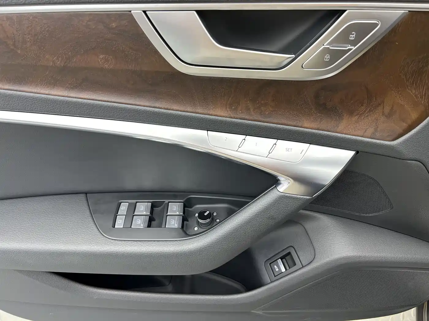 Audi A6 (Import) 2020 allroad quattro Explorer 55 TFSI Premium Off-Road фото 5