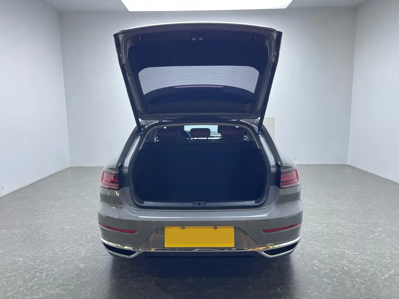 Volkswagen FAW-Volkswagen CC 2024 Shooting Brake 380TSI Hunter Edition фото 6