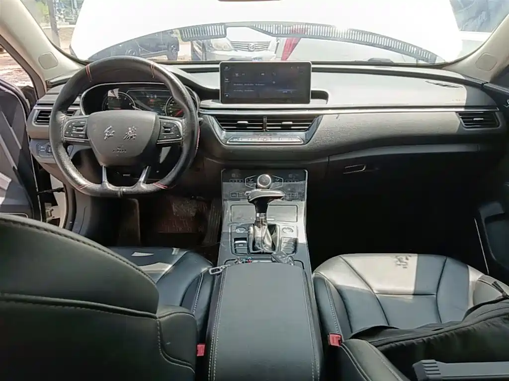 Hongqi H5 2018 30TD Dynamic Edition фото 10