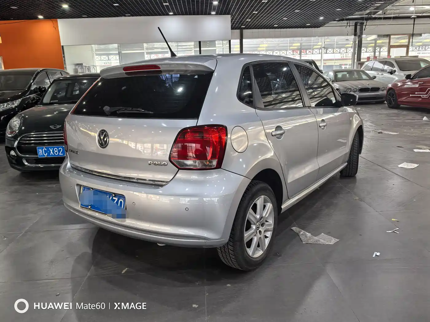 Volkswagen Polo 2011 1.4L Automatic Style Edition фото 4