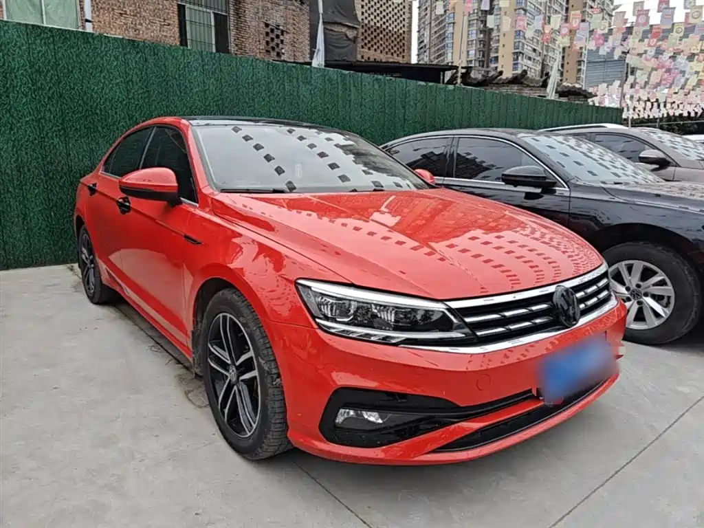 VOLKSWAGEN LINGDU