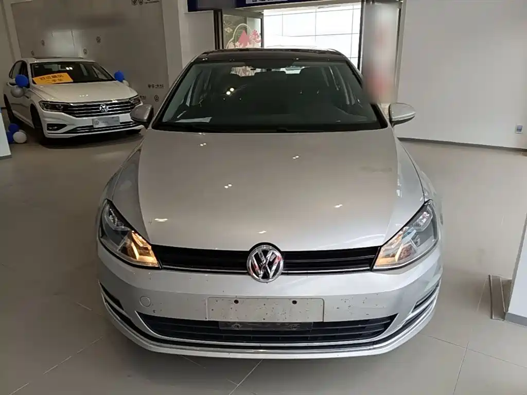 Volkswagen Golf 2015 1.4TSI Automatic Comfort фото 3