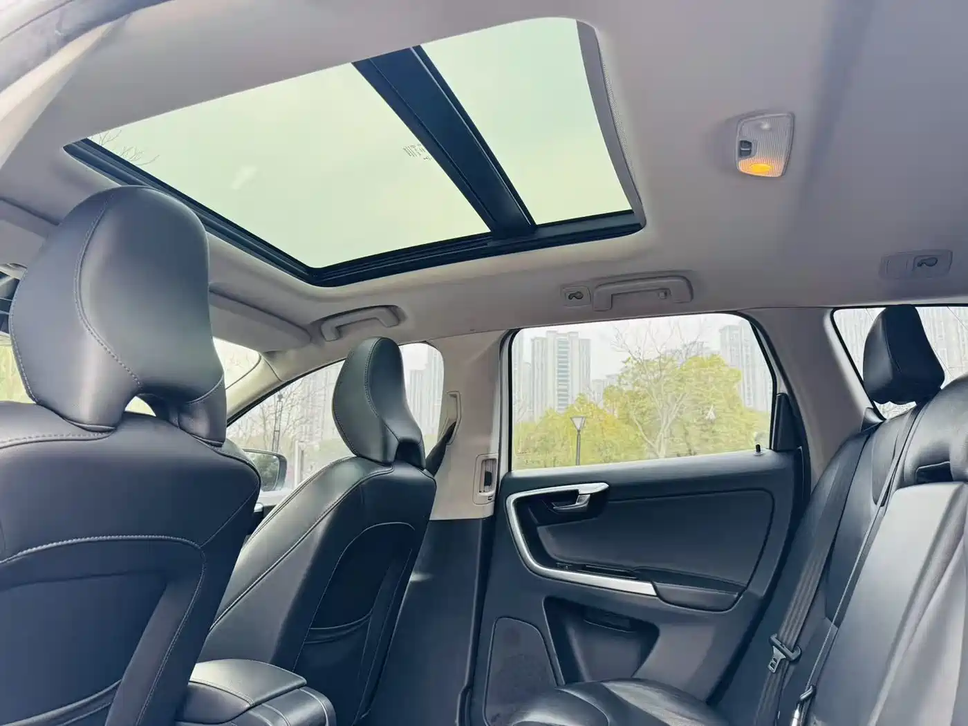 Фото 14 - Volvo XC60 (Import)