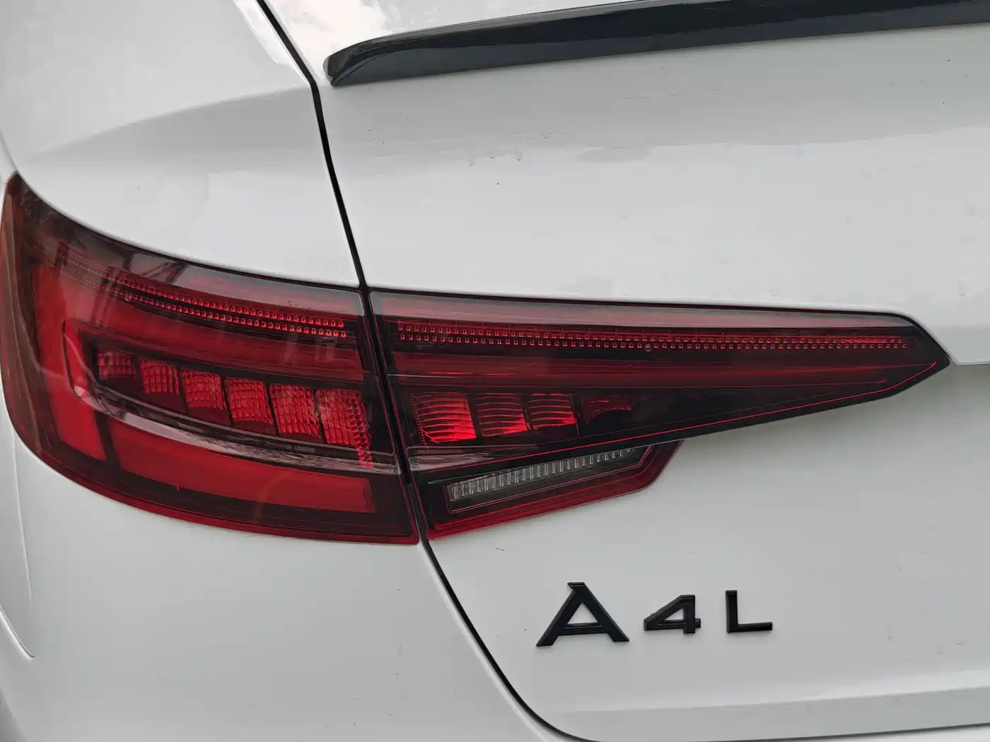 Audi A4L 2018 30th Anniversary 40 TFSI Sport фото 34