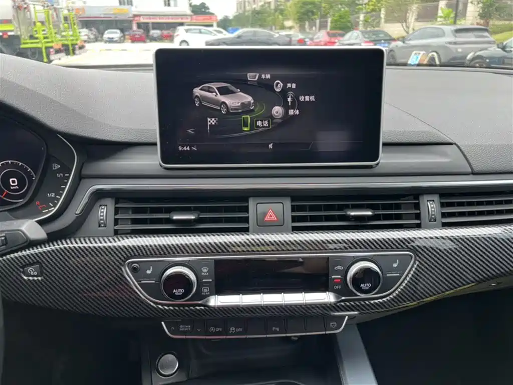 Audi A4L 2018 30th Anniversary 40 TFSI Fashion фото 6