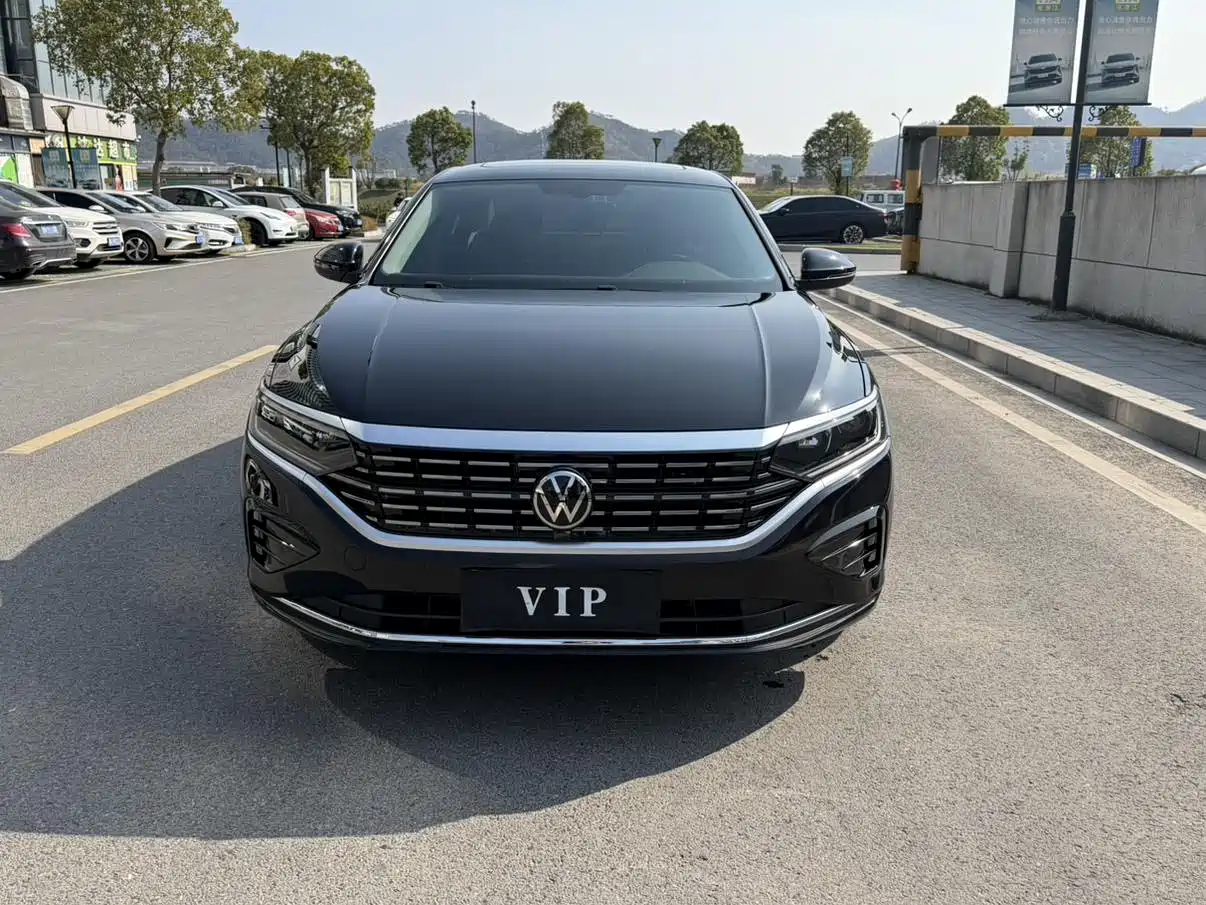 Volkswagen Passat 2023 Facelift 330TSI Elite Edition фото 2