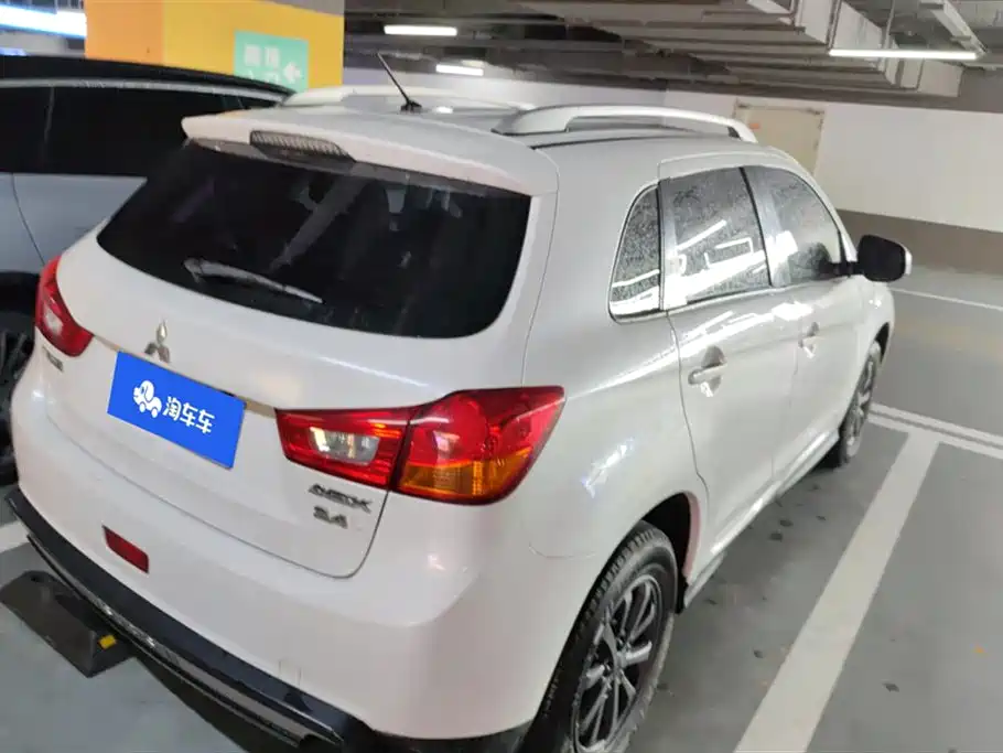 Mitsubishi ASX 2013 2.0L CVT 2WD Elite фото 3
