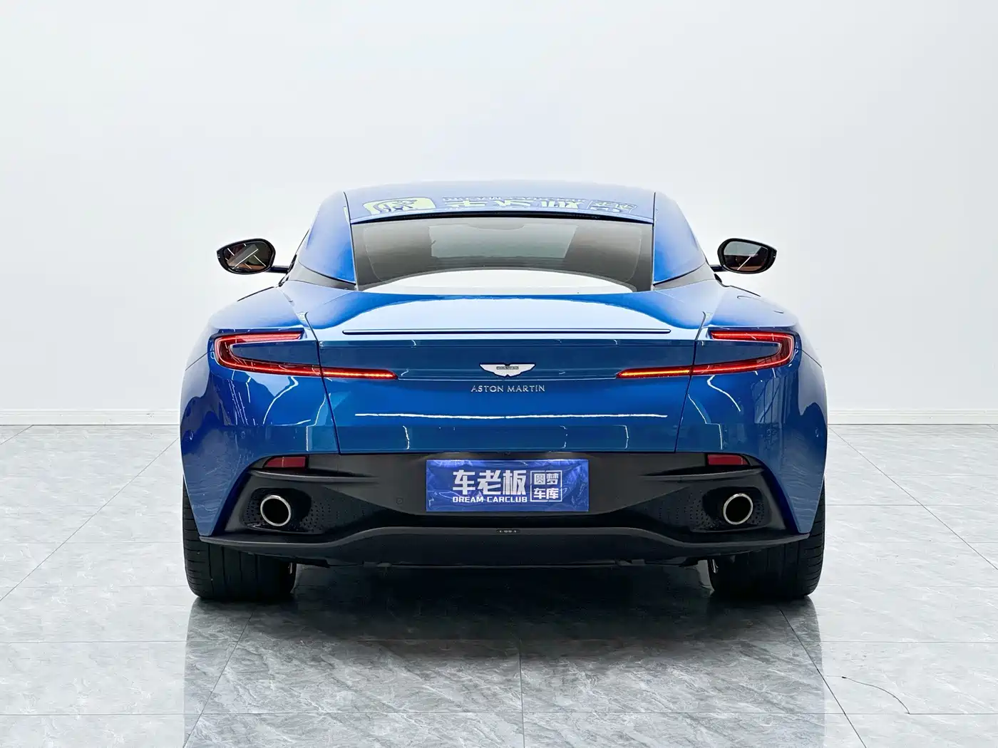 Aston Martin DB11 2020 2019 Model 4.0T V8 Coupe