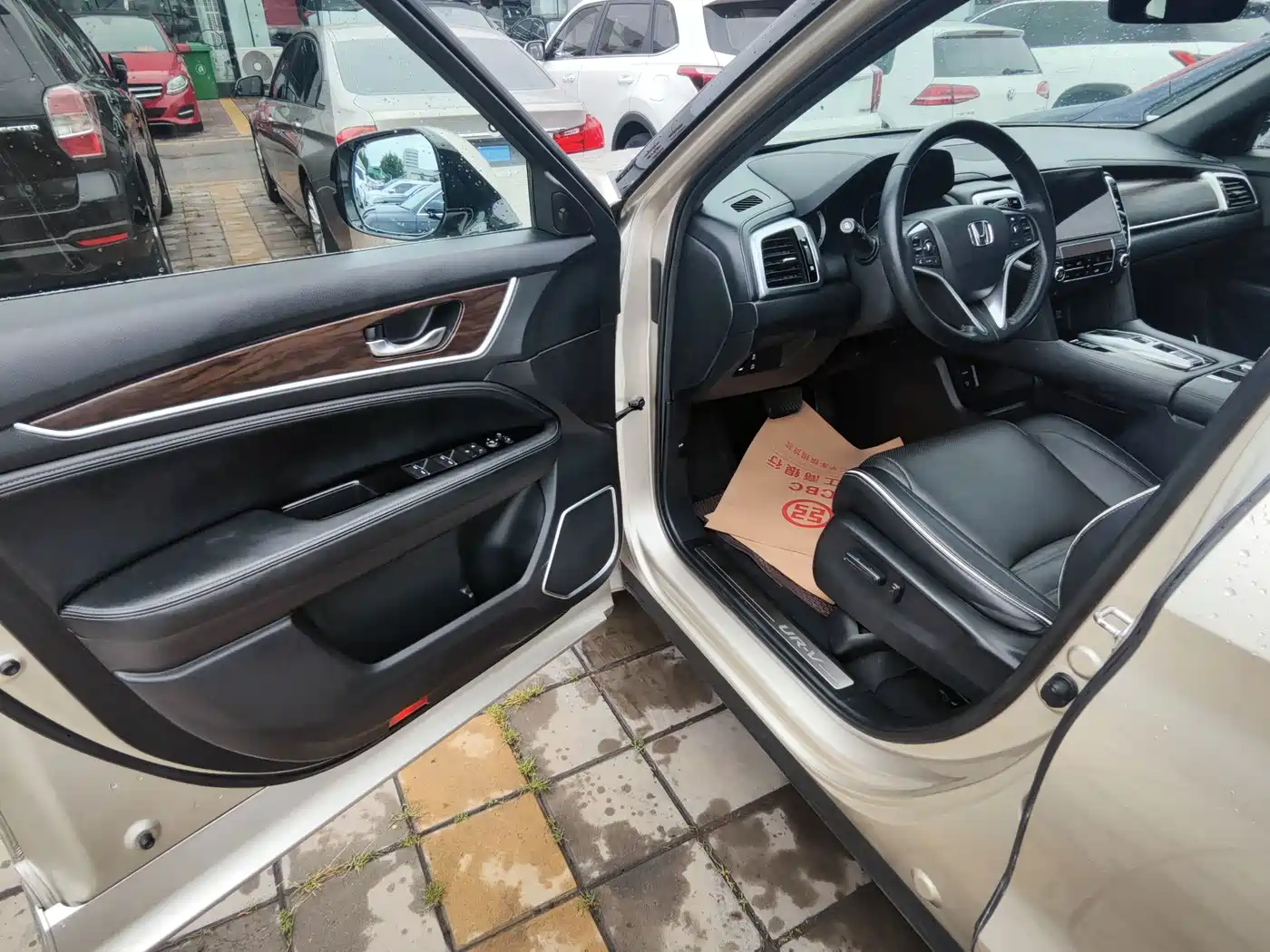 Honda UR-V 2017 2017 370TURBO AWD Premium Edition China V