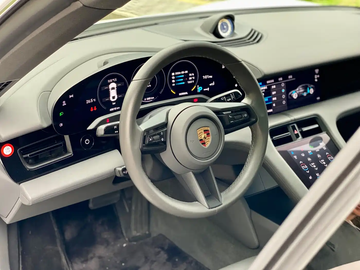 Porsche Taycan 2019 Taycan 4S фото 15