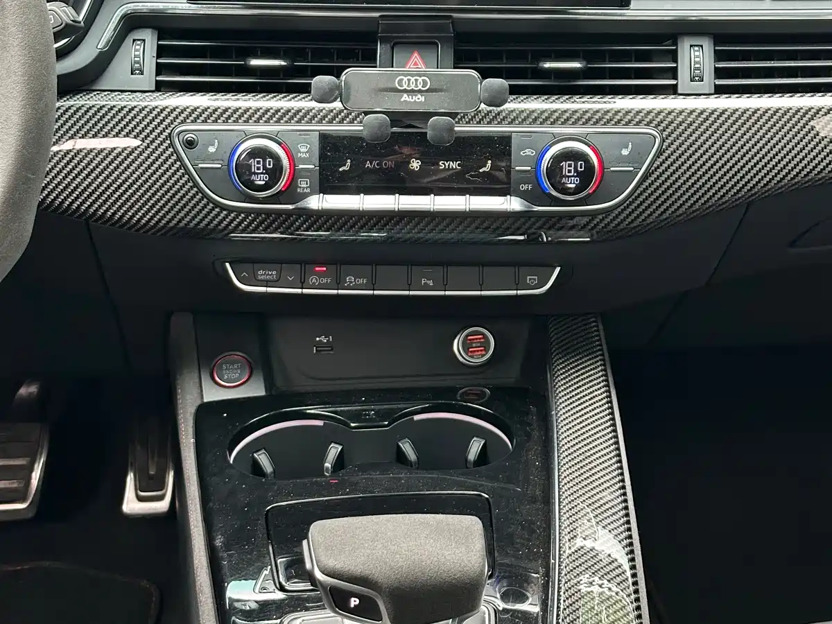 Audi RS 4 2024 RS4 Avant Ignition Edition фото 19