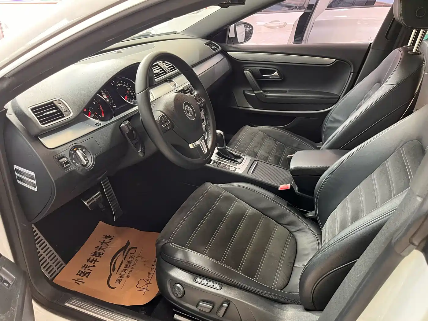 Volkswagen FAW-Volkswagen CC 2015 1.8TSI Luxury фото 7
