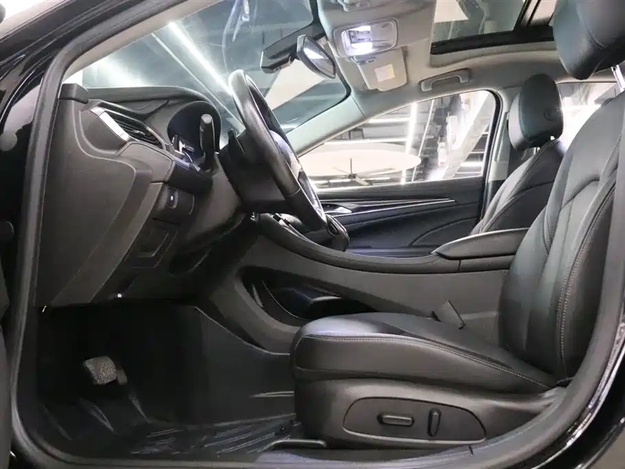 Buick LaCrosse 2021 652T Luxury Edition фото 13