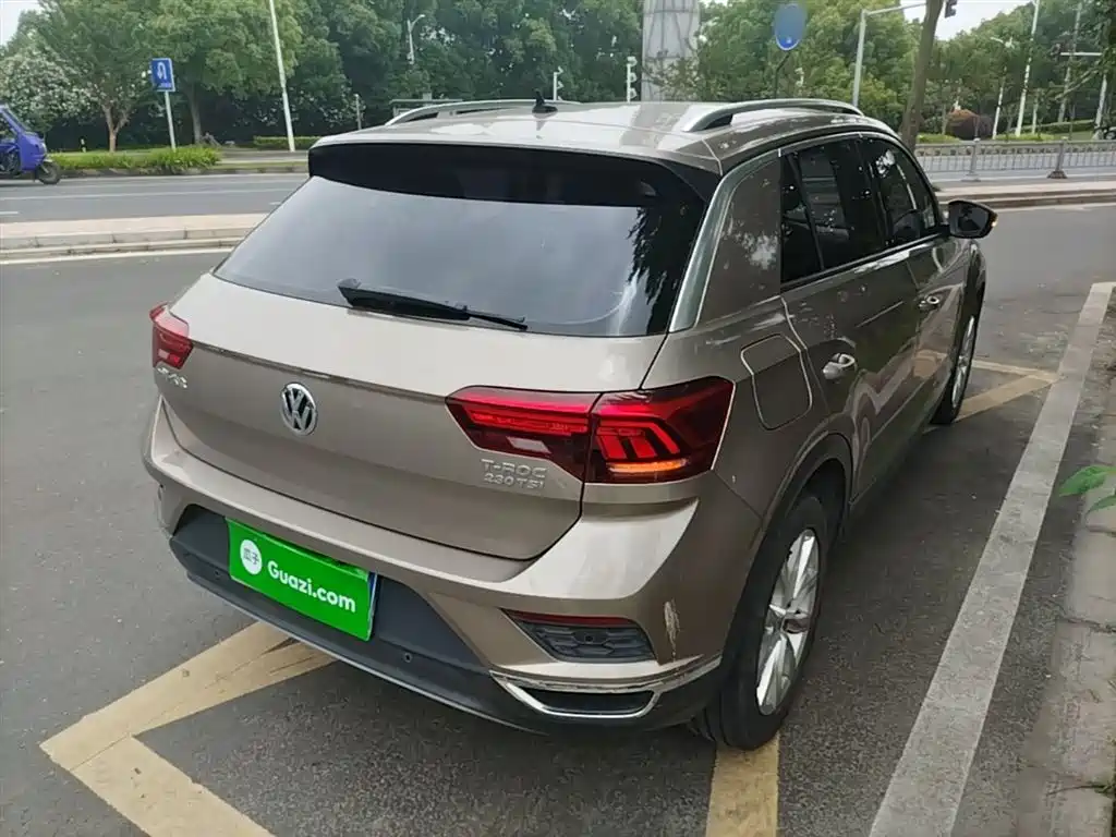 Volkswagen T-ROC 2018 230TSI DSG 2WD Progressive China V фото 7