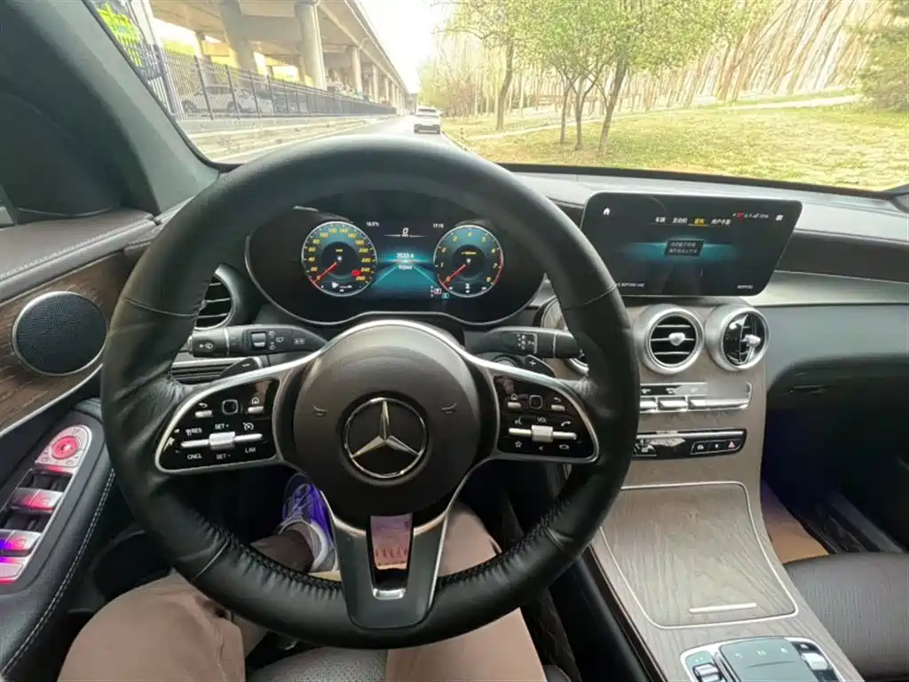 Mercedes-Benz GLC 2022 Facelift GLC 300 L 4MATIC Dynamic Collector's Edition фото 13