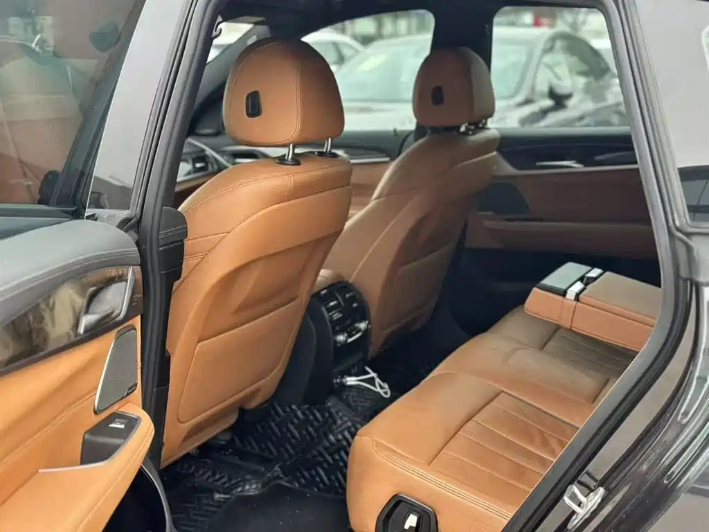 BMW 6 Series GT 2022 Model 630i M Sport Package фото 5