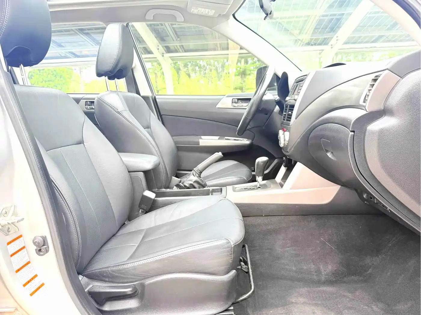 Subaru Forester 2010 2.0XS Automatic Luxury Edition фото 13