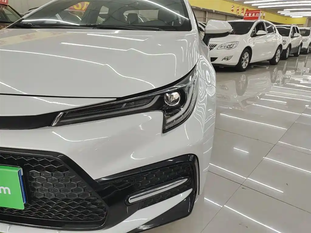 Toyota Levin 2021 185T CVT Sport Edition фото 24