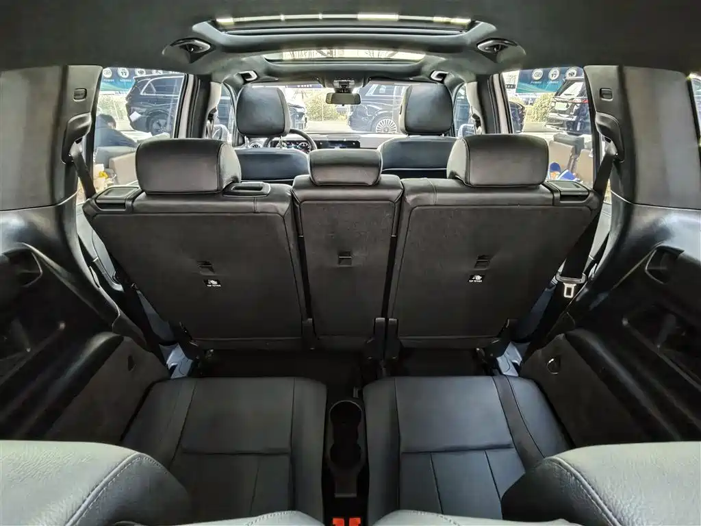Mercedes-Benz GLB 2022 Facelift GLB 200 Fashion Style фото 21